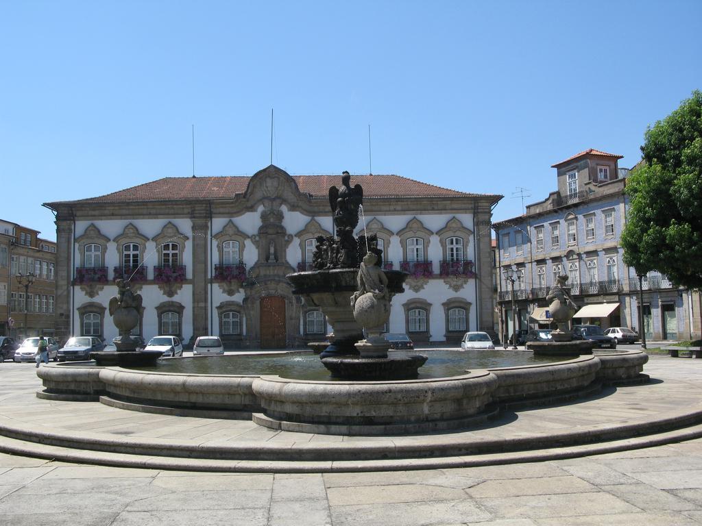 Barnabe Apartment Braga Esterno foto